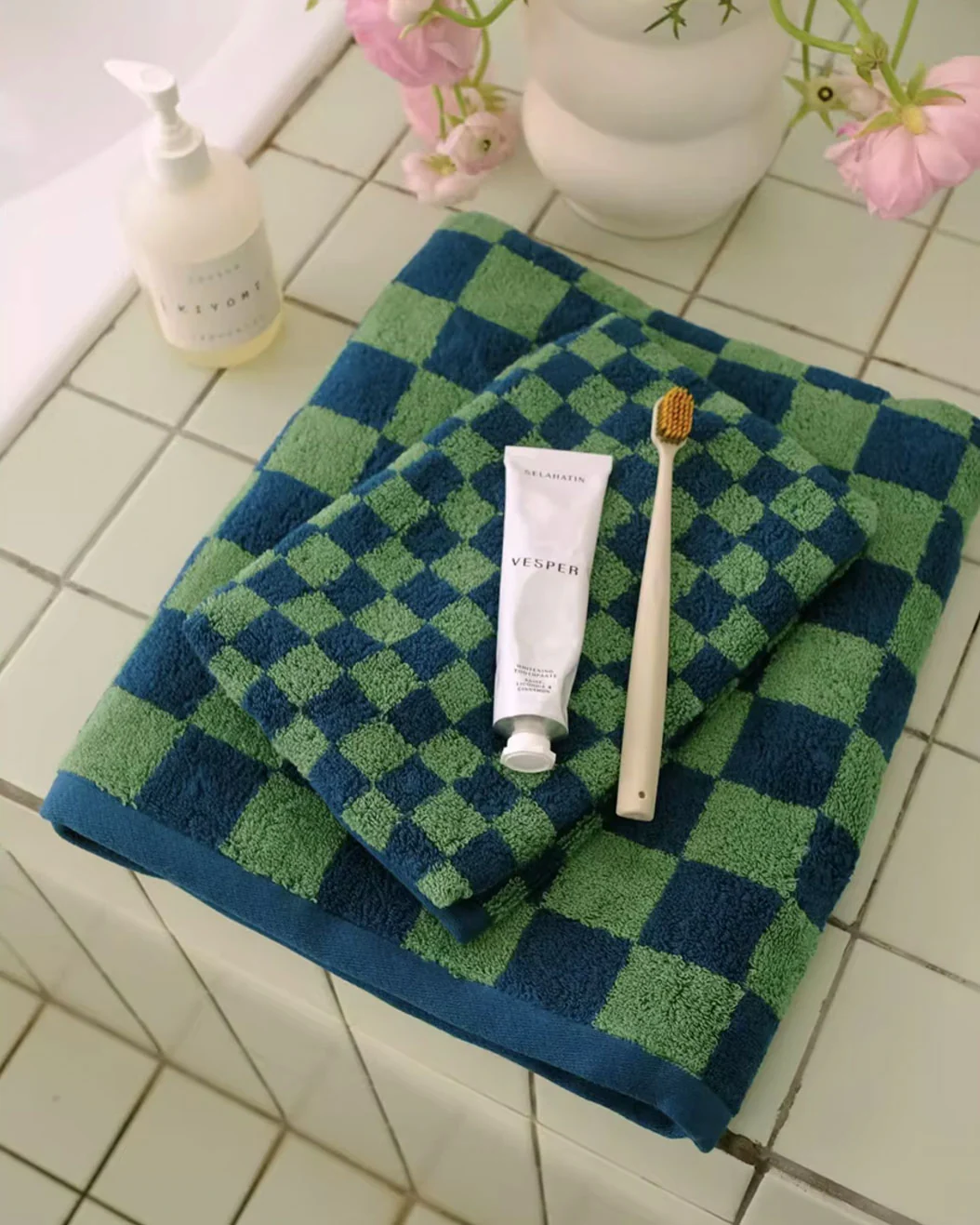 products.gallery.thumbnail_alt